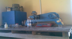 Laboratory tools 