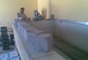 Laboratory tools 
